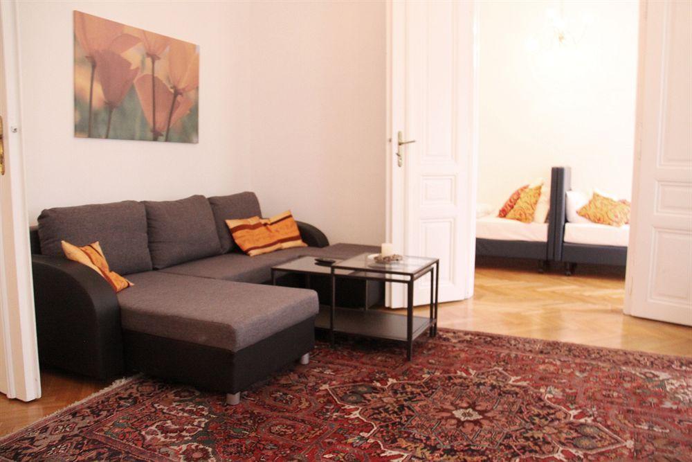 Checkvienna - Edelhof Apartments Kültér fotó