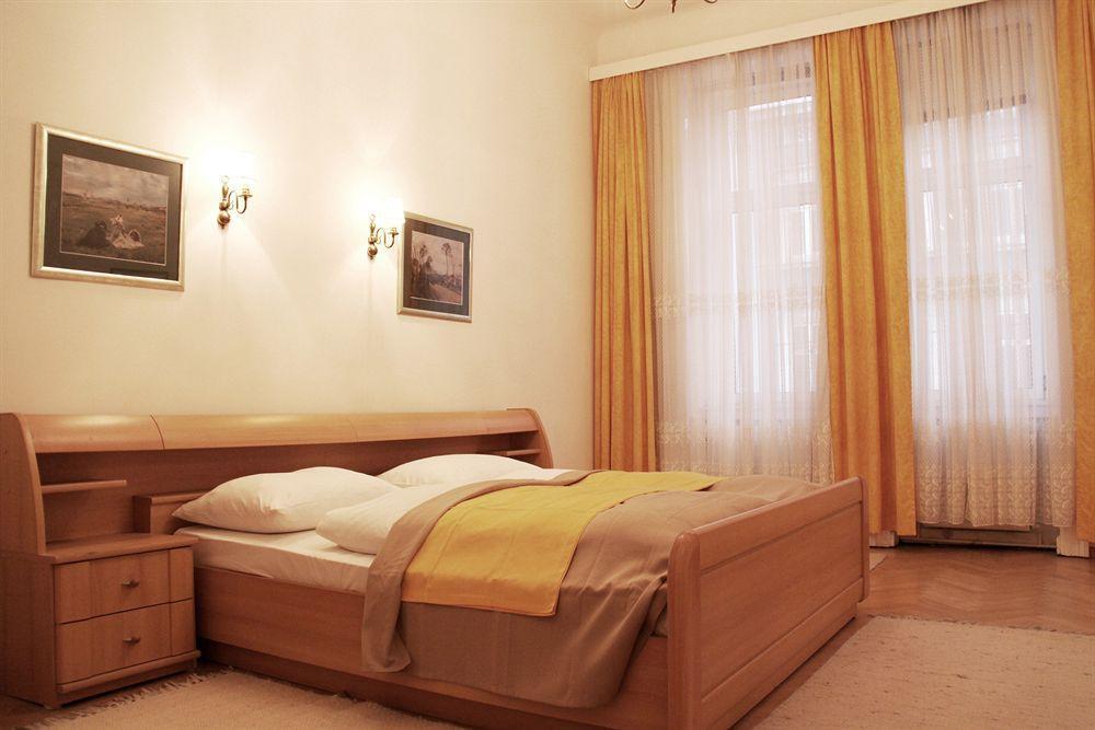 Checkvienna - Edelhof Apartments Kültér fotó