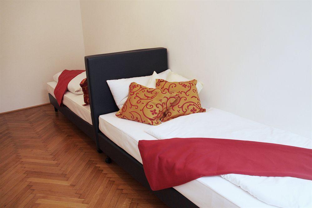 Checkvienna - Edelhof Apartments Kültér fotó