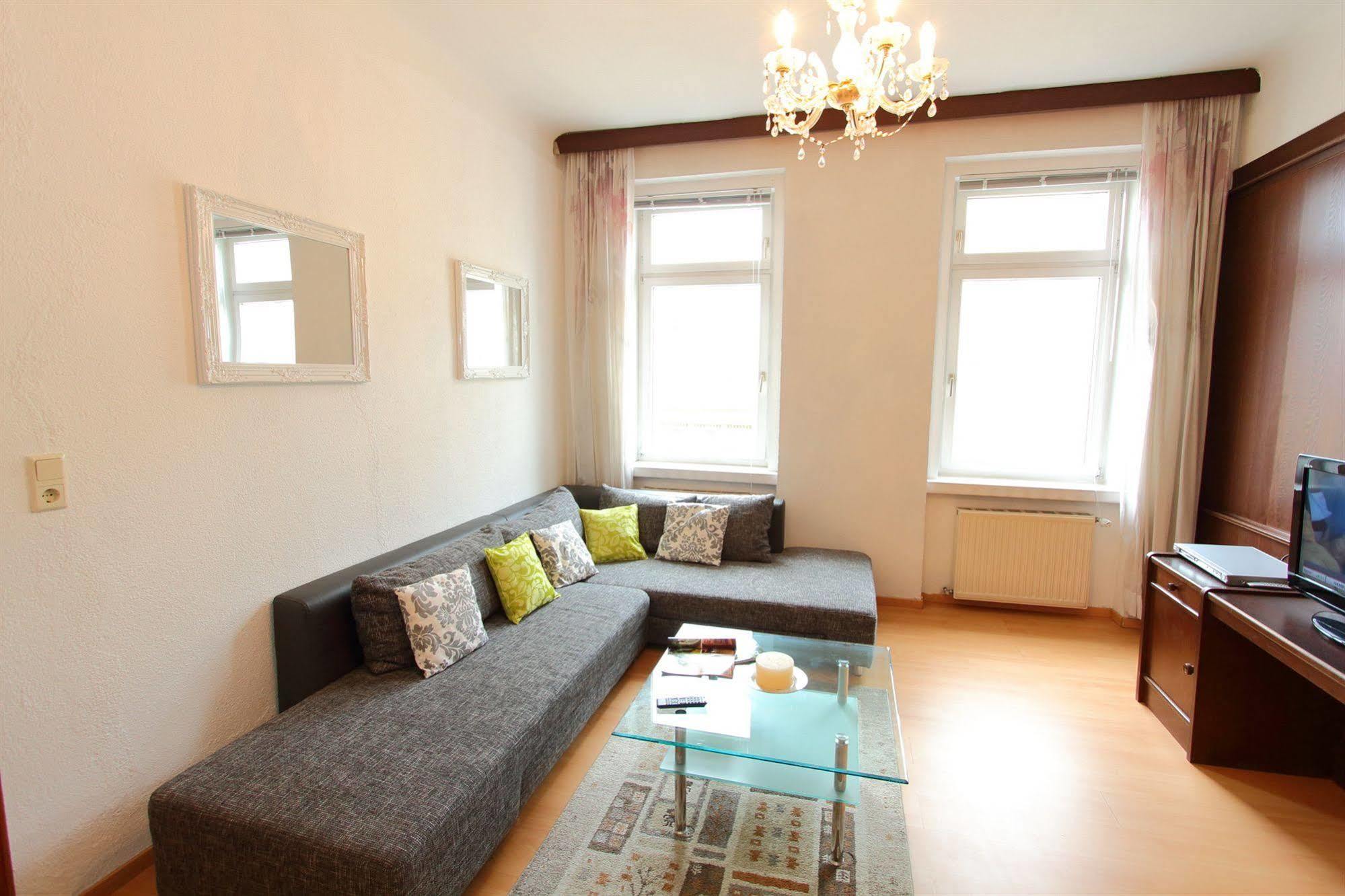 Checkvienna - Edelhof Apartments Kültér fotó