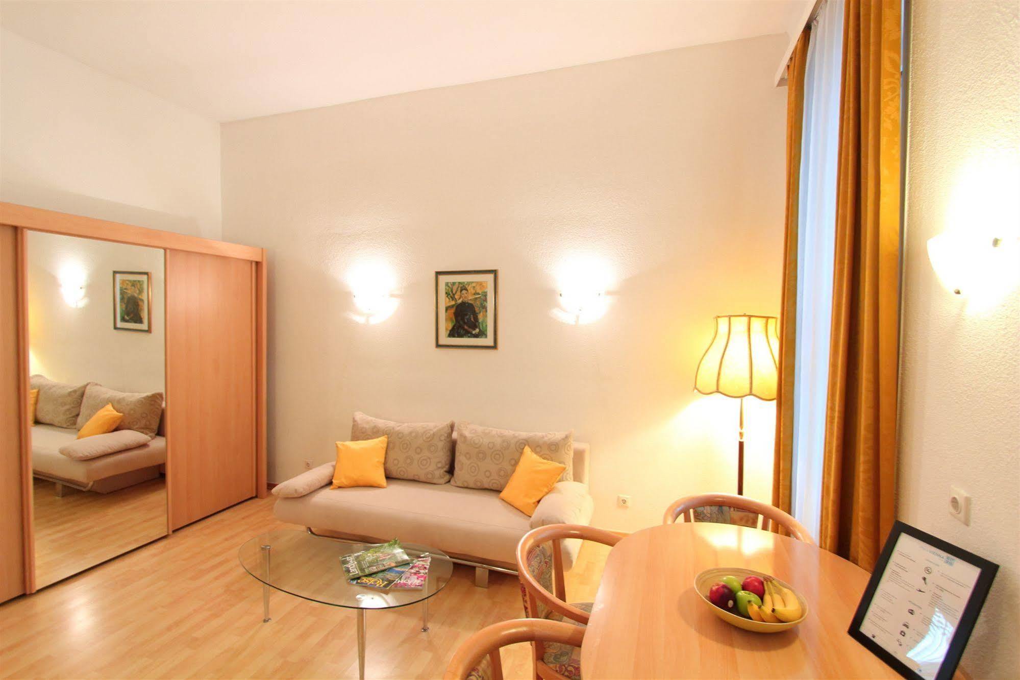 Checkvienna - Edelhof Apartments Kültér fotó